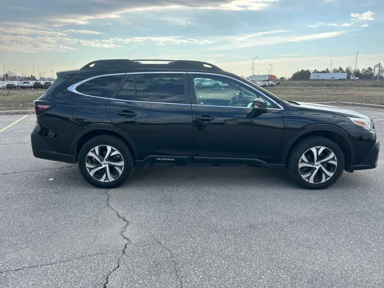 Subaru Outback * Limited XT * ПОДГРЕВИ * ШИБИДАХ * KEYLESS * , снимка 3 - Автомобили и джипове - 54352372