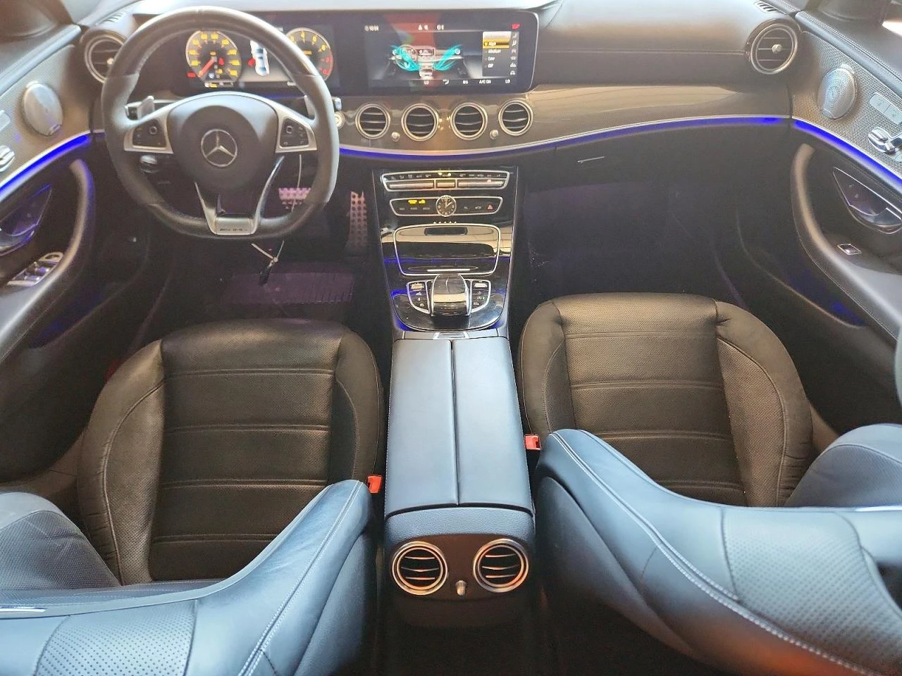 Mercedes-Benz E 43 AMG 4MATIC, снимка 8 - Автомобили и джипове - 54638134