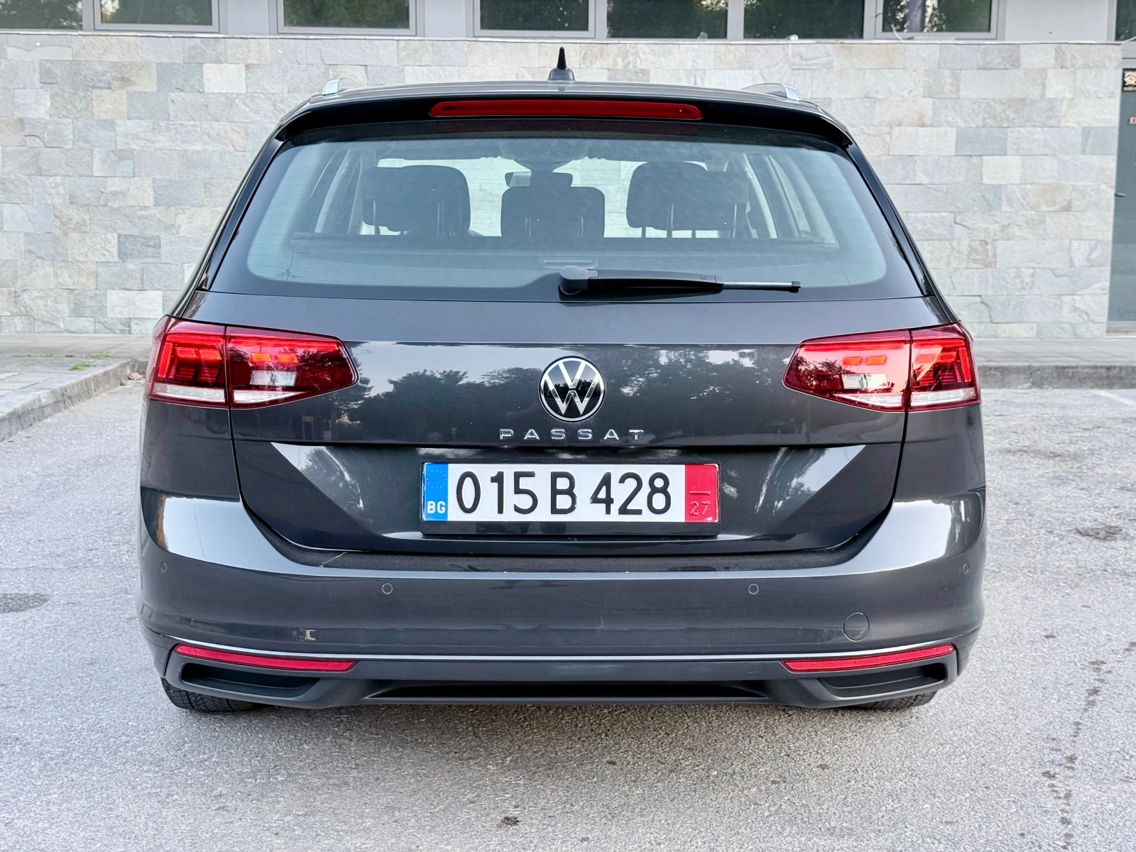 VW Passat 2.0TDI-150k.c.* BUSSINES* DSG* Facelift* ЛИЗИНГ* , снимка 3 - Автомобили и джипове - 55311113