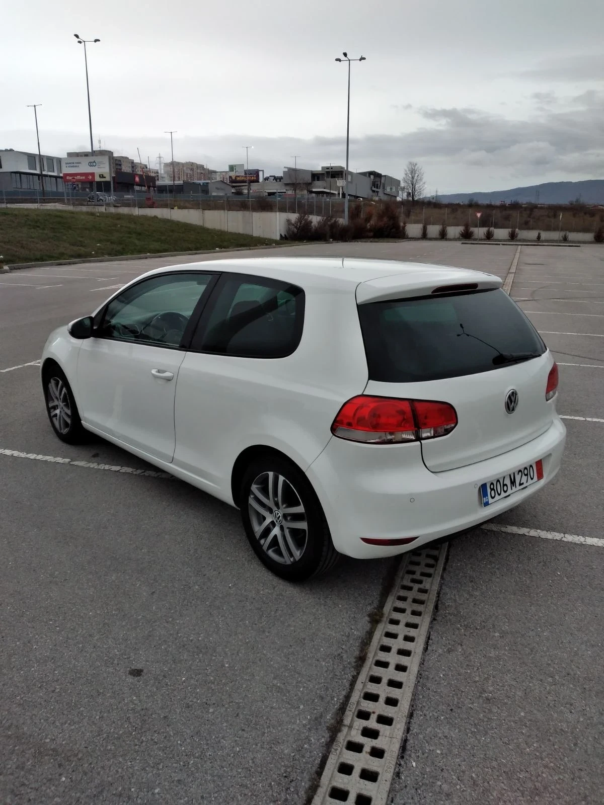 VW Golf 1.6 бензин 102к.с. Германия, снимка 12 - Автомобили и джипове - 55503467