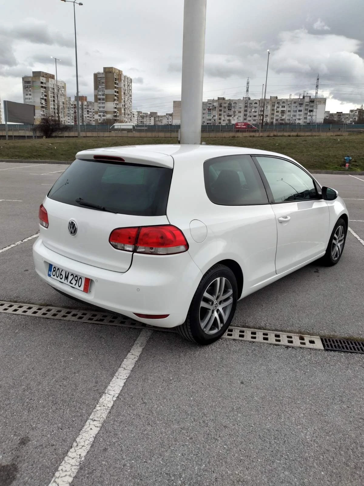 VW Golf 1.6 бензин 102к.с. Германия, снимка 13 - Автомобили и джипове - 55503467