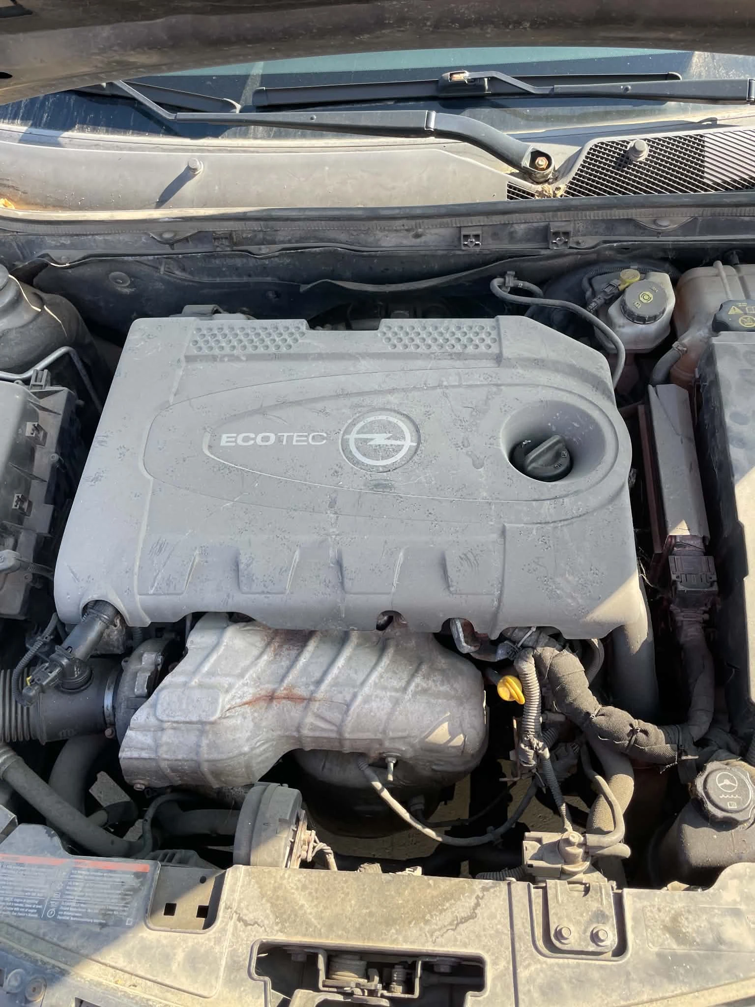 Opel Insignia, снимка 6 - Автомобили и джипове - 55734606