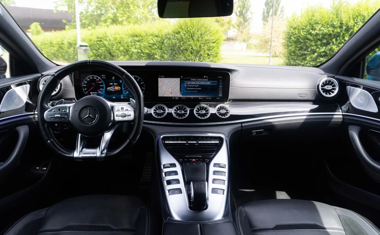 Mercedes-Benz AMG GT 43 4MATIC+ , снимка 4 - Автомобили и джипове - 55883326