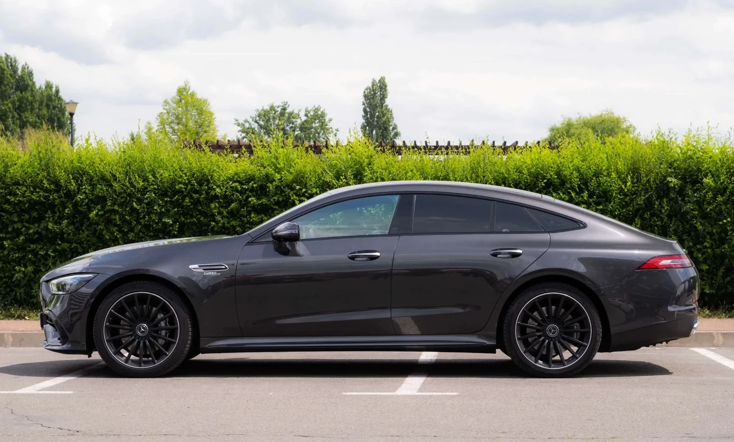 Mercedes-Benz AMG GT 43 4MATIC+ , снимка 3 - Автомобили и джипове - 55883326