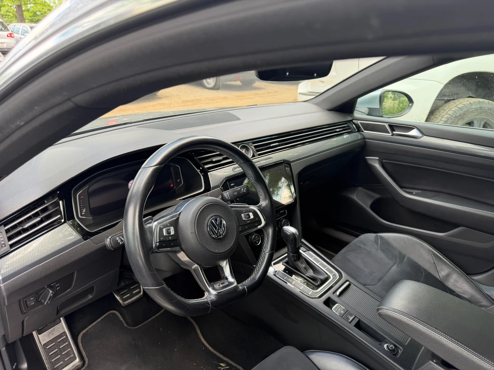VW Arteon, снимка 11 - Автомобили и джипове - 56007329
