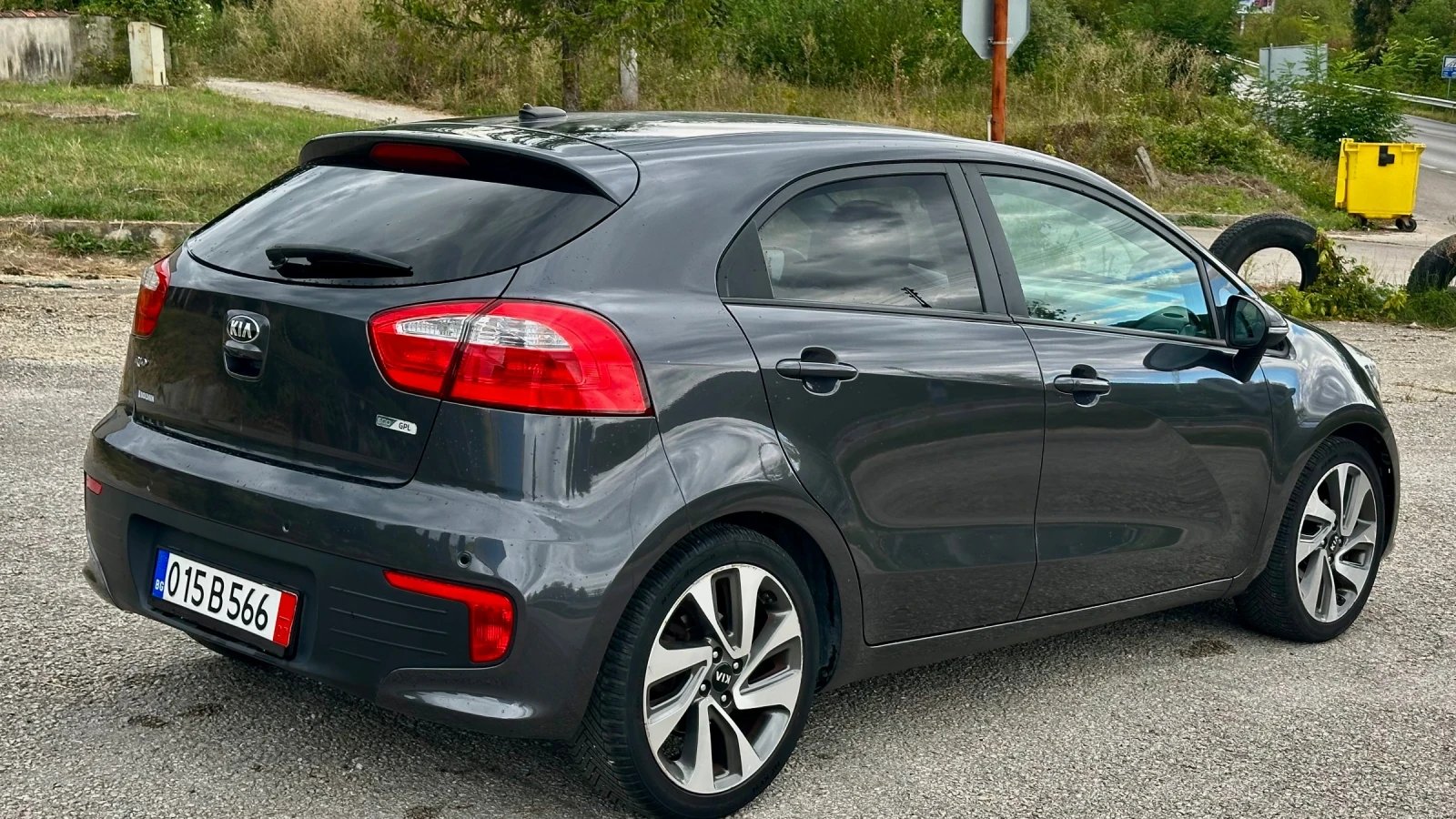 Kia Rio 1.2i 2016г.ГАЗ 184 хил. Км., снимка 7 - Автомобили и джипове - 56181910