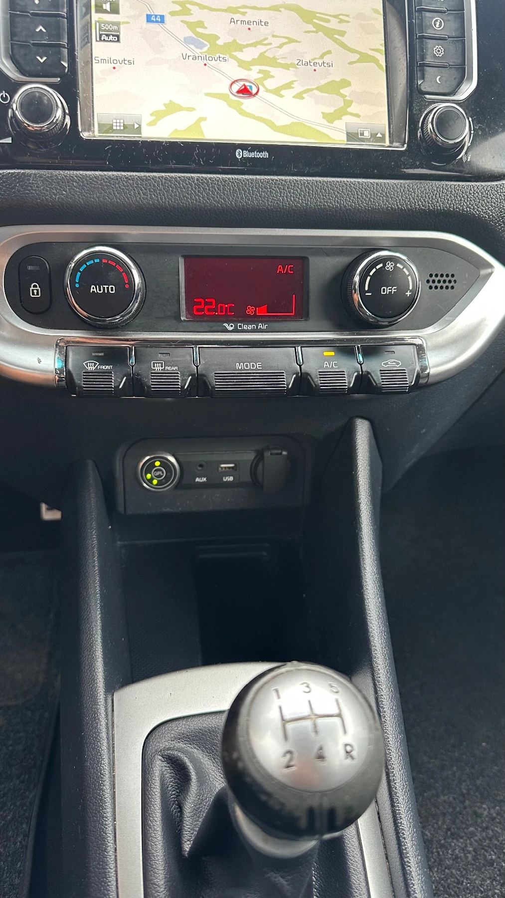Kia Rio 1.2i 2016г.ГАЗ 184 хил. Км., снимка 13 - Автомобили и джипове - 56181910
