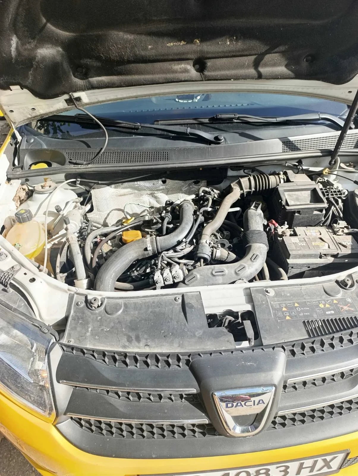 Dacia Logan, снимка 10 - Автомобили и джипове - 56290283