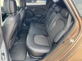 Hyundai IX35 2.0 CRDI NAVI 4X4, снимка 10