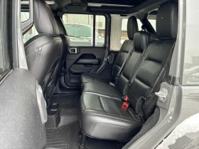 Jeep Wrangler 2020 Sahara Altitude * CARFAX * БЕЗ ПЪРВОНАЧАЛНА, снимка 10