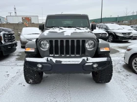 Jeep Wrangler 2020 Sahara Altitude * CARFAX * БЕЗ ПЪРВОНАЧАЛНА, снимка 2