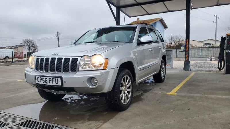 Jeep Grand cherokee Overland, снимка 1 - Автомобили и джипове - 49252600