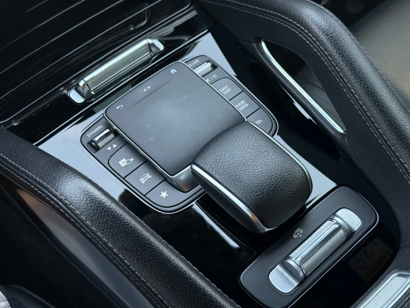 Mercedes-Benz GLE Coupe 400D* 12.2021г* 97.000КМ* FULL MAX* УНИКАТ* , снимка 11 - Автомобили и джипове - 51158418