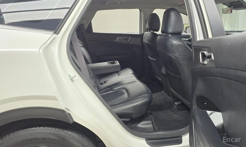 Kia Sportage 1.6 TURBO TRENDY* НАЙ-ДОБРА ЦЕНА В БЪЛГАРИЯ* , снимка 10 - Автомобили и джипове - 51274135