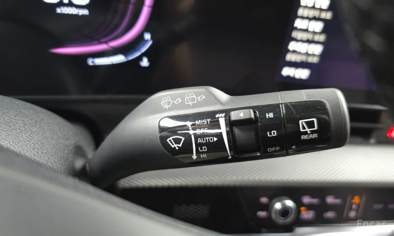 Kia Sportage 1.6 TURBO TRENDY* НАЙ-ДОБРА ЦЕНА В БЪЛГАРИЯ* , снимка 17 - Автомобили и джипове - 51274135