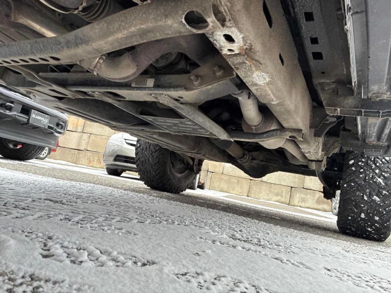 Jeep Wrangler 2020 Sahara Altitude * CARFAX * БЕЗ ПЪРВОНАЧАЛНА, снимка 14 - Автомобили и джипове - 52901160