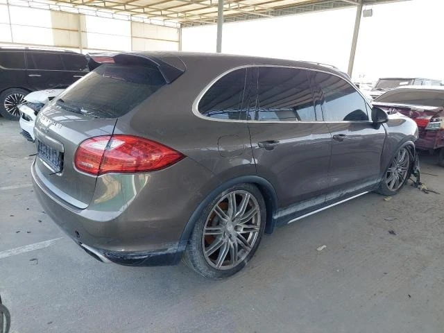 Porsche Cayenne S 4.8, снимка 10 - Автомобили и джипове - 48877997