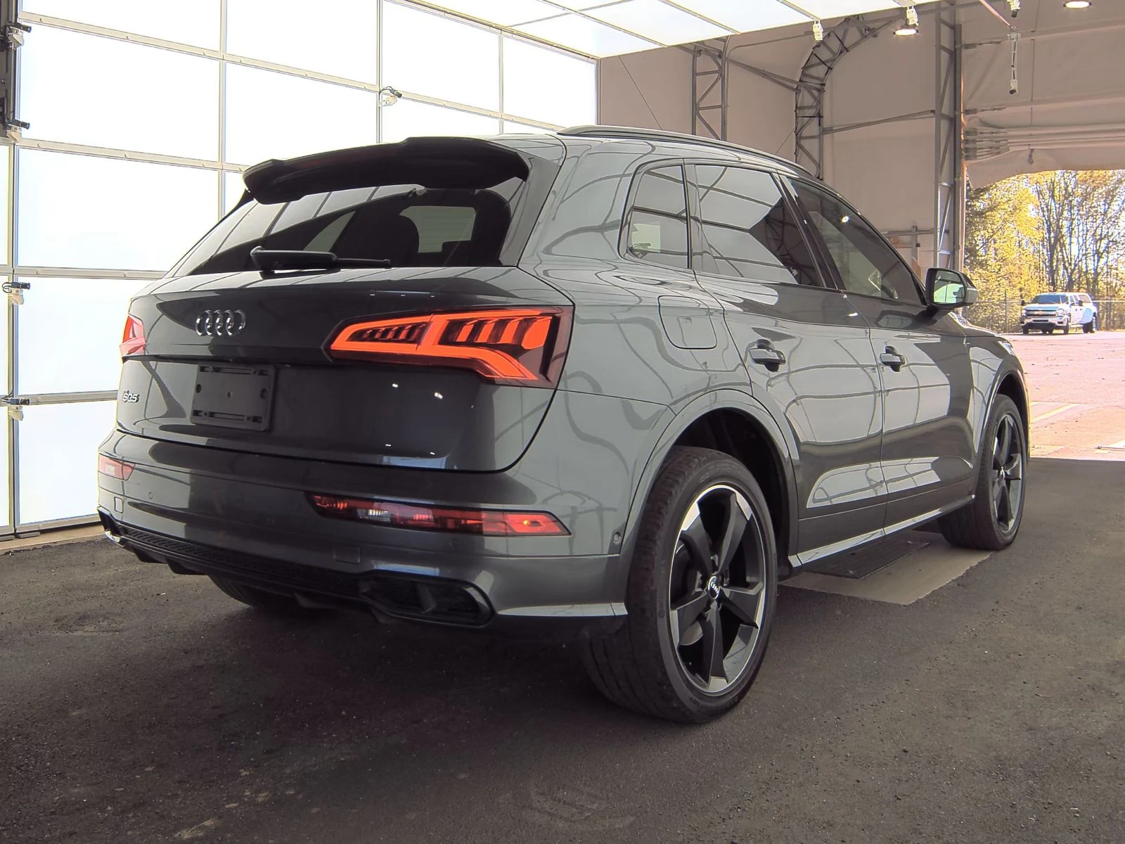 Audi SQ5 PRESTIGE Matrix* B&O* Head-Up* 360* Дистроник*  - изображение 4