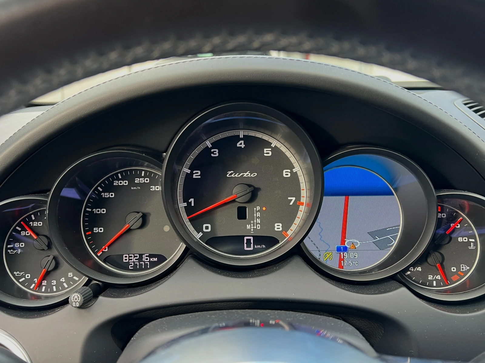 Porsche Cayenne Turbo 4.8 520к.с. 83000km КЕРАМИКА  - изображение 9