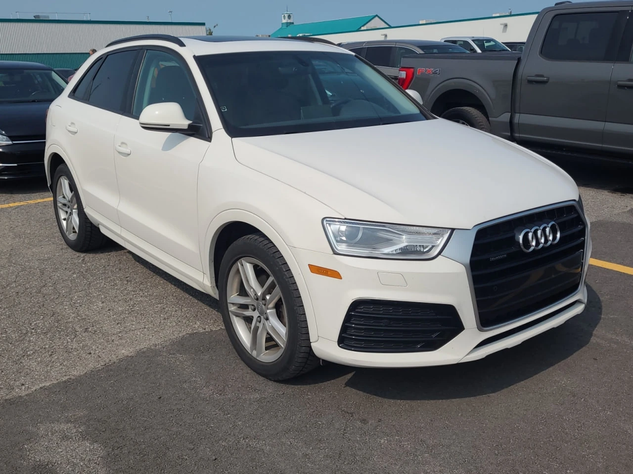 Audi Q3 CARFAX* АВТОФИНАНСИРАНЕ БЕЗ ПЪРВОНАЧАЛНА ВНОСКА - изображение 2