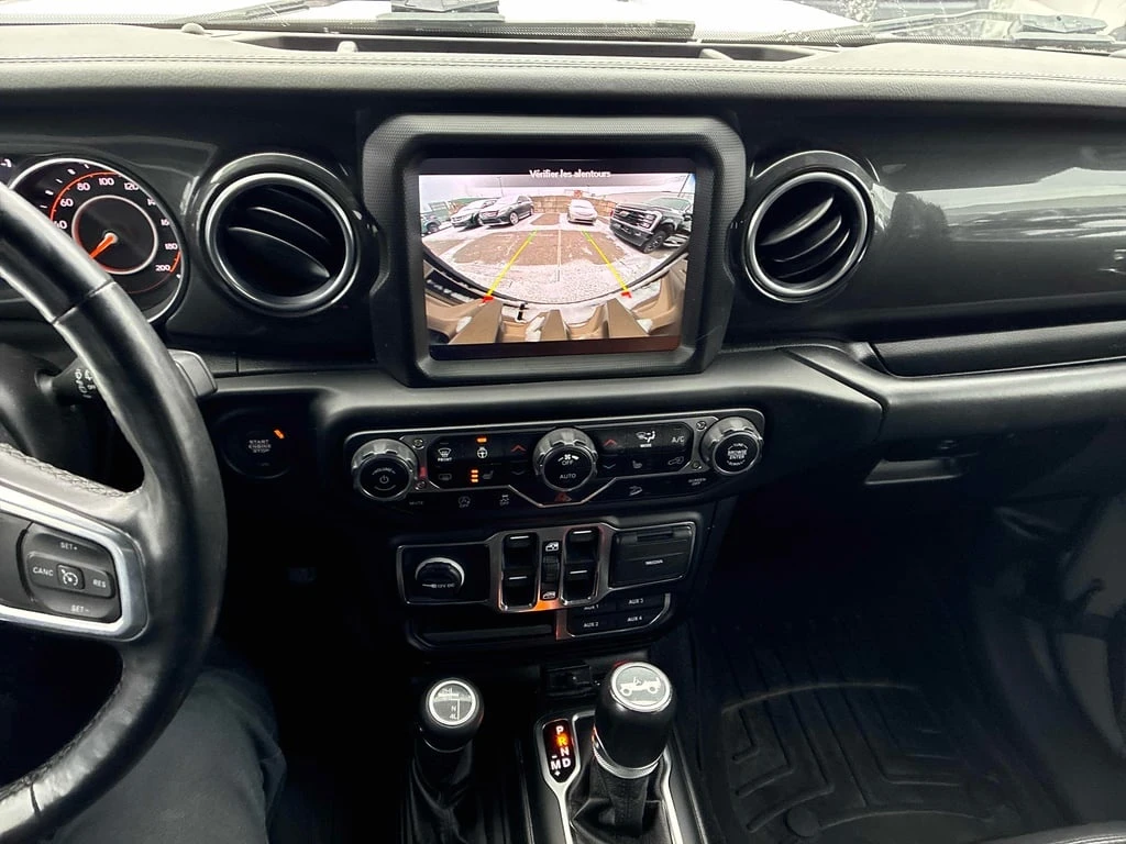 Jeep Wrangler 2020 Sahara Altitude * CARFAX * БЕЗ ПЪРВОНАЧАЛНА - изображение 9