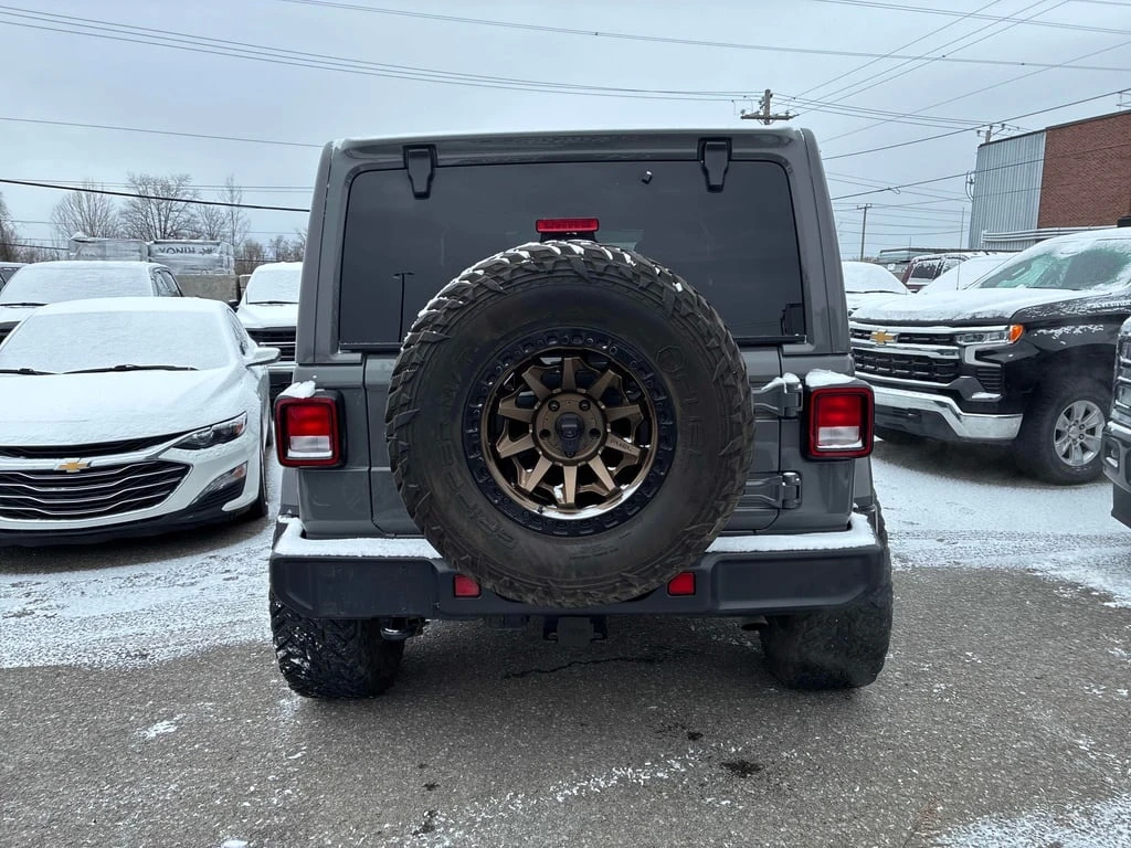 Jeep Wrangler 2020 Sahara Altitude * CARFAX * БЕЗ ПЪРВОНАЧАЛНА - изображение 5