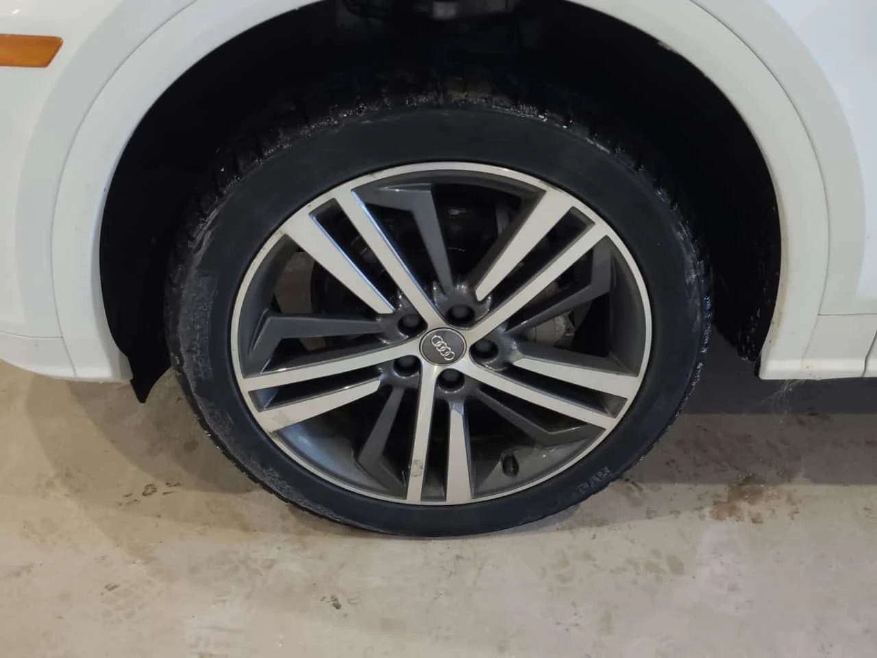 Audi Q5 * PROGRESSIV * CARFAX * ��� ������������ ������ | Mobile.bg � ����������� 17