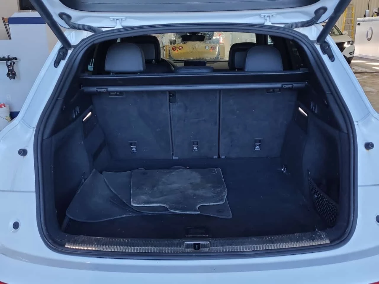 Audi Q5 * PROGRESSIV * CARFAX * ��� ������������ ������ | Mobile.bg � ����������� 16