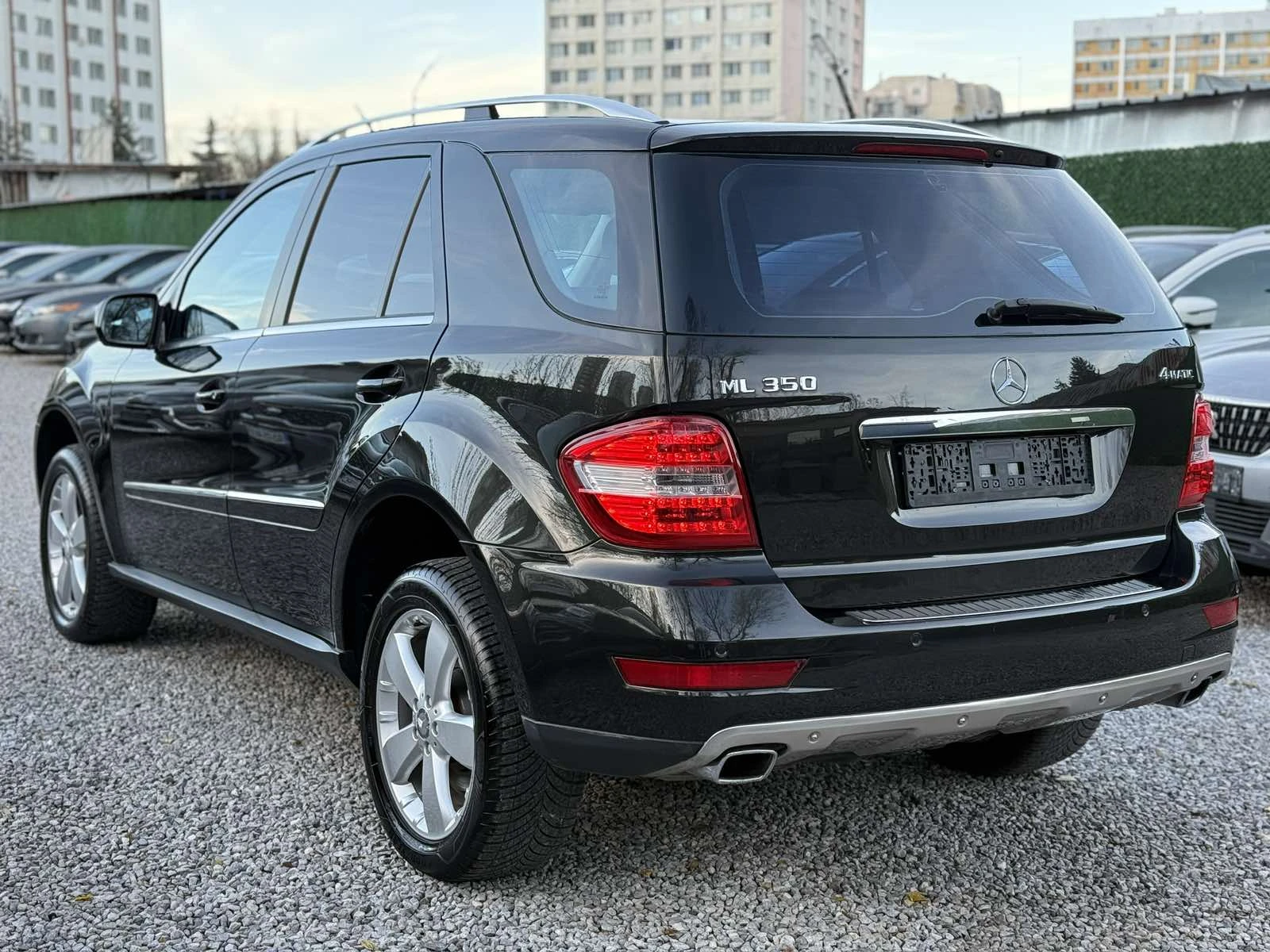 Mercedes-Benz ML 350, снимка 4 - Автомобили и джипове - 54326398