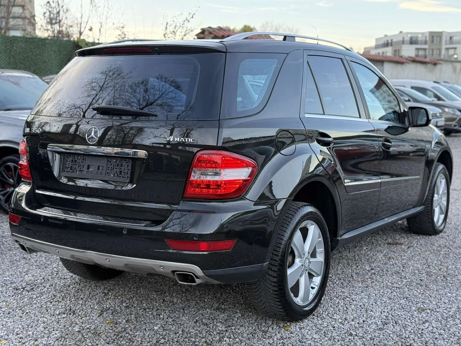 Mercedes-Benz ML 350, снимка 5 - Автомобили и джипове - 54326398