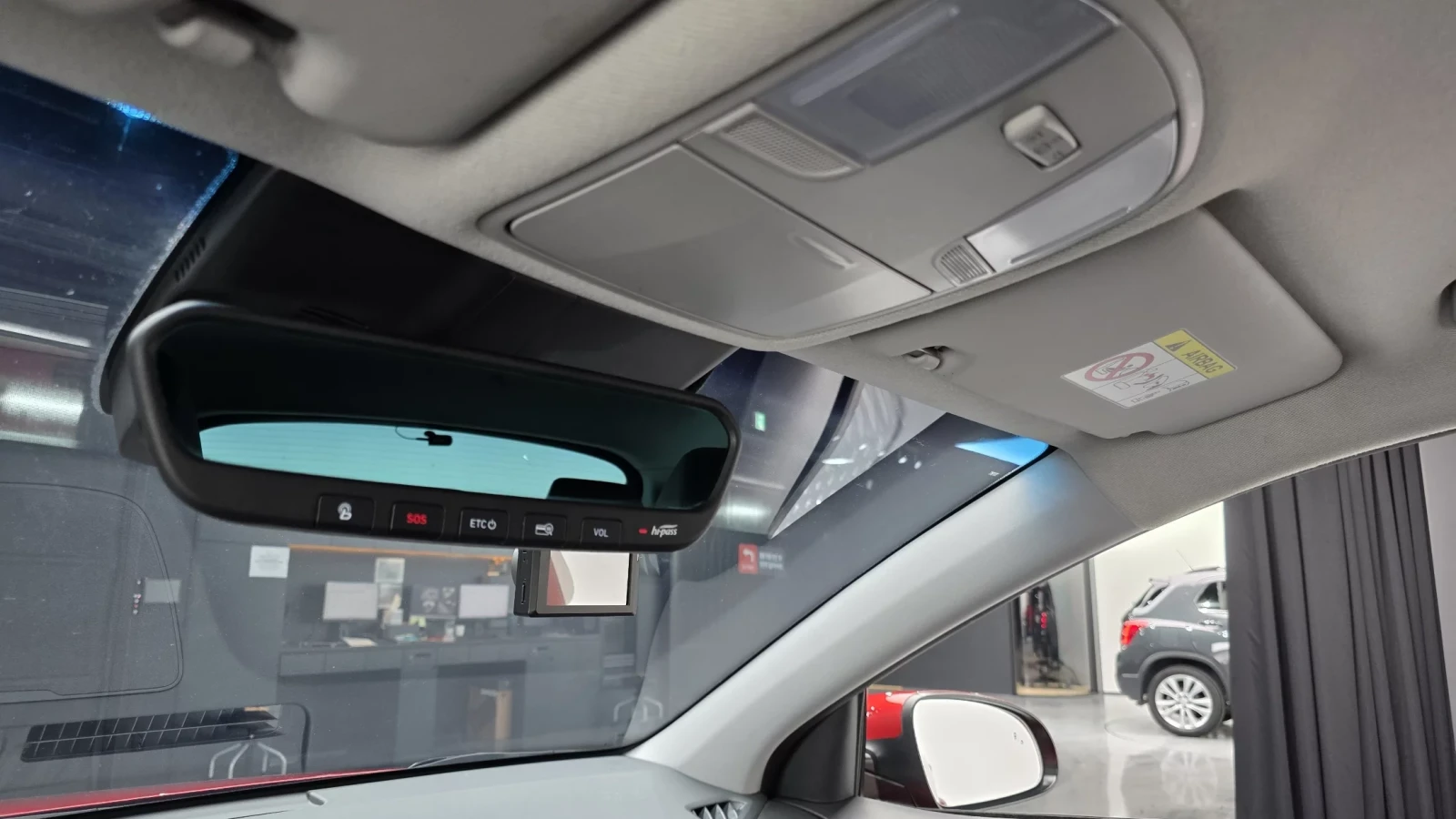 Hyundai Kona Hybrid Подгрев/Обдухване, снимка 10 - Автомобили и джипове - 54619675