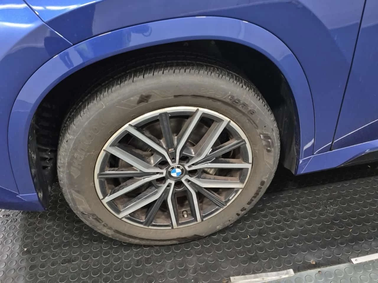 BMW X1 XDRIVE28I / M ПАКЕТ  / АВТОКРЕДИТ , снимка 6 - Автомобили и джипове - 54960880