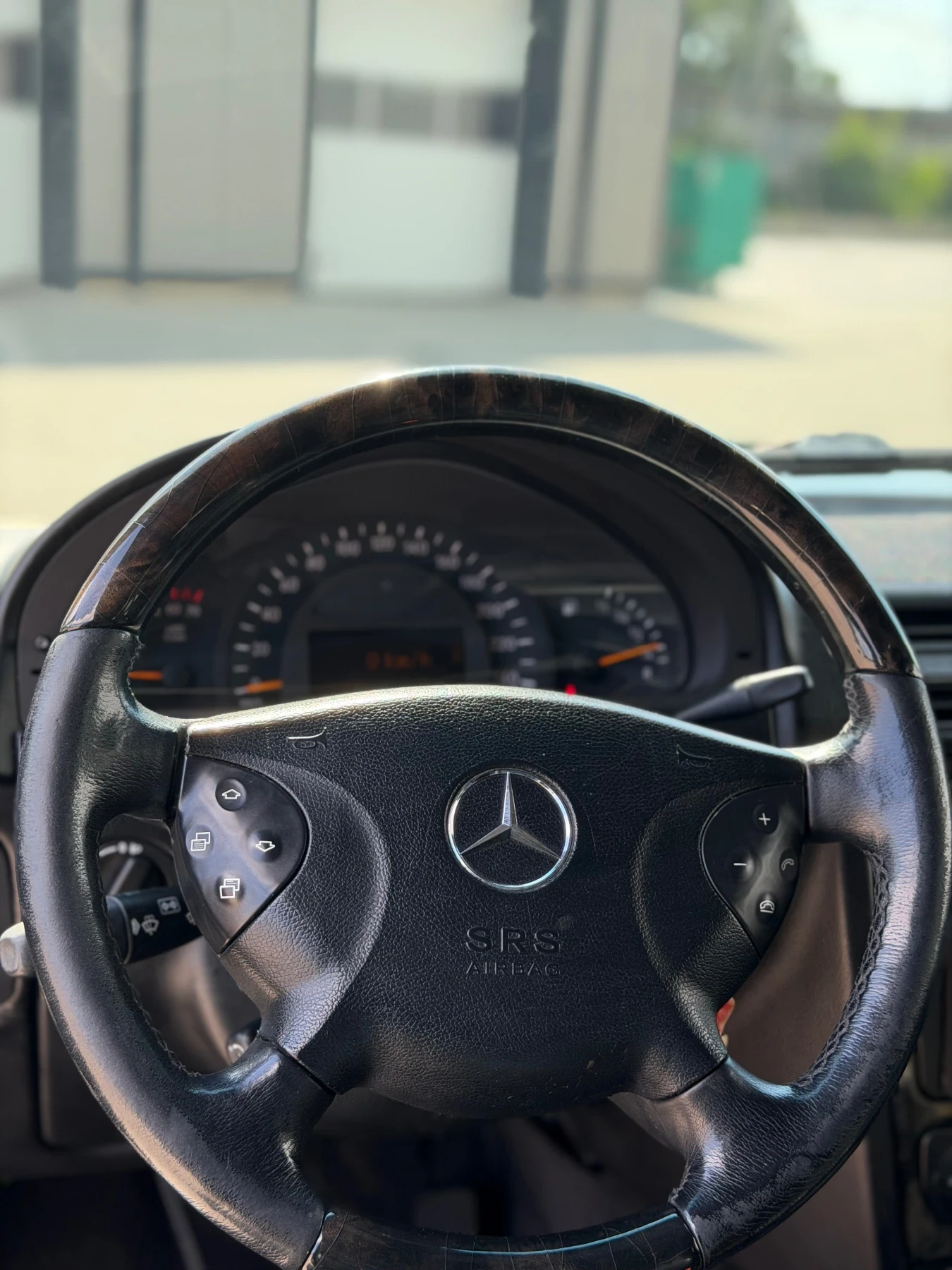 Mercedes-Benz G 500, снимка 16 - Автомобили и джипове - 55071893