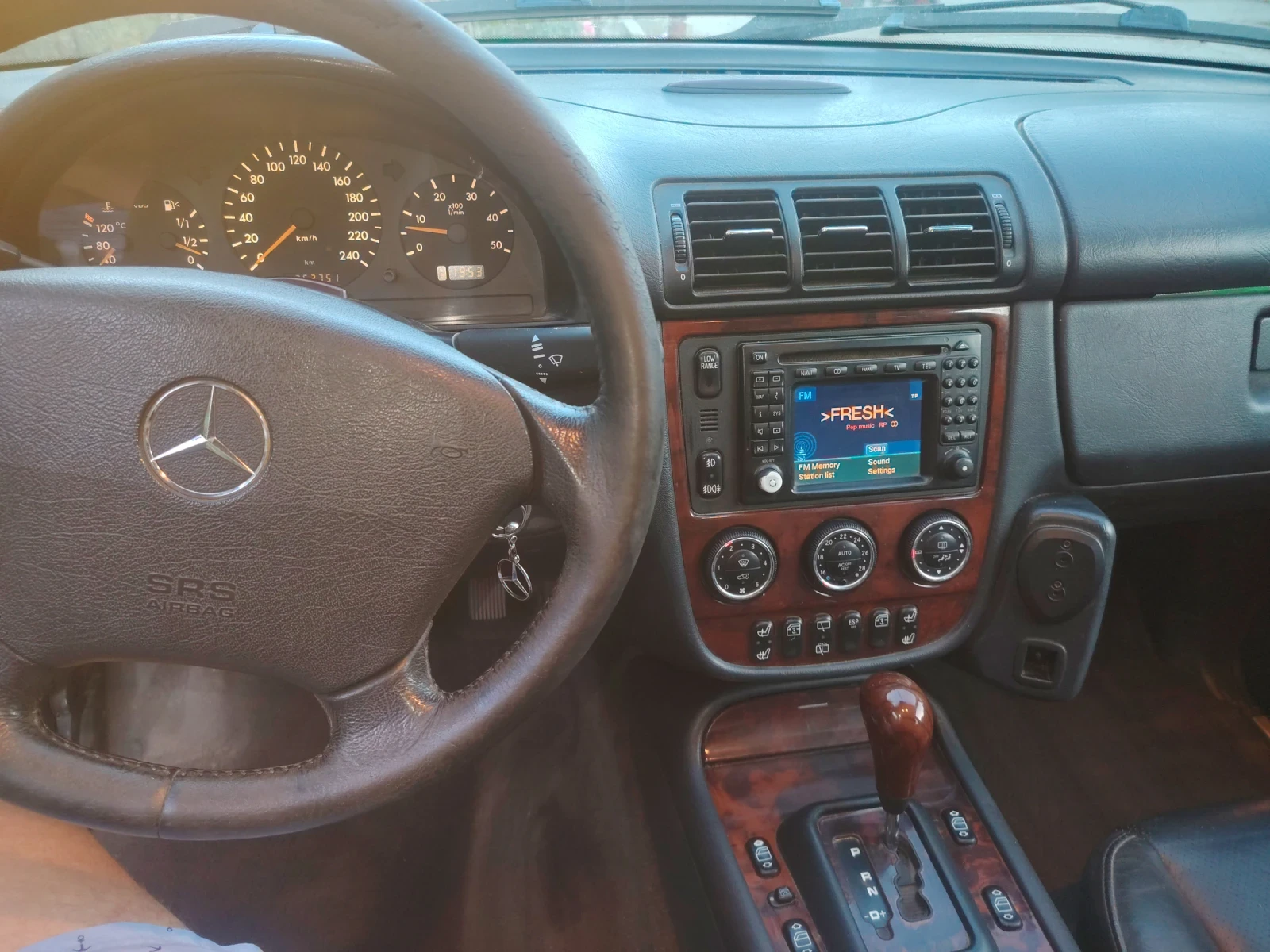 Mercedes-Benz ML 400, снимка 7 - Автомобили и джипове - 55729358