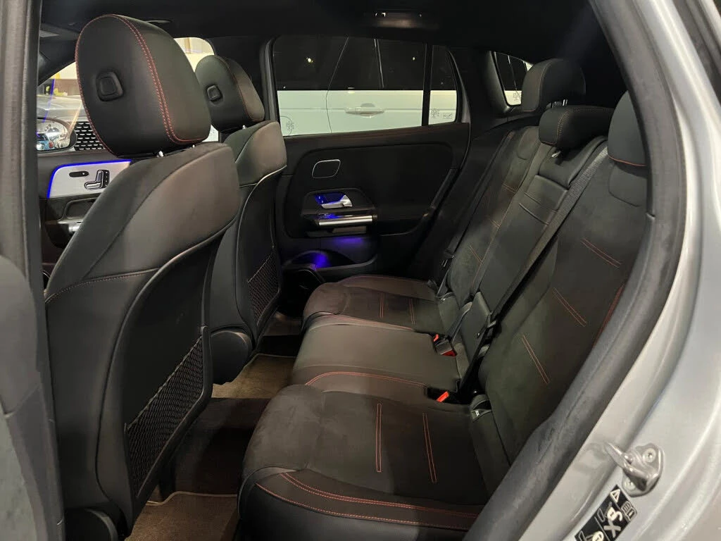 Mercedes-Benz GLA 35 AMG PERFORMANCE* 360* BURMASTER* KРАЙНА ЦЕНА, снимка 11 - Автомобили и джипове - 56045818