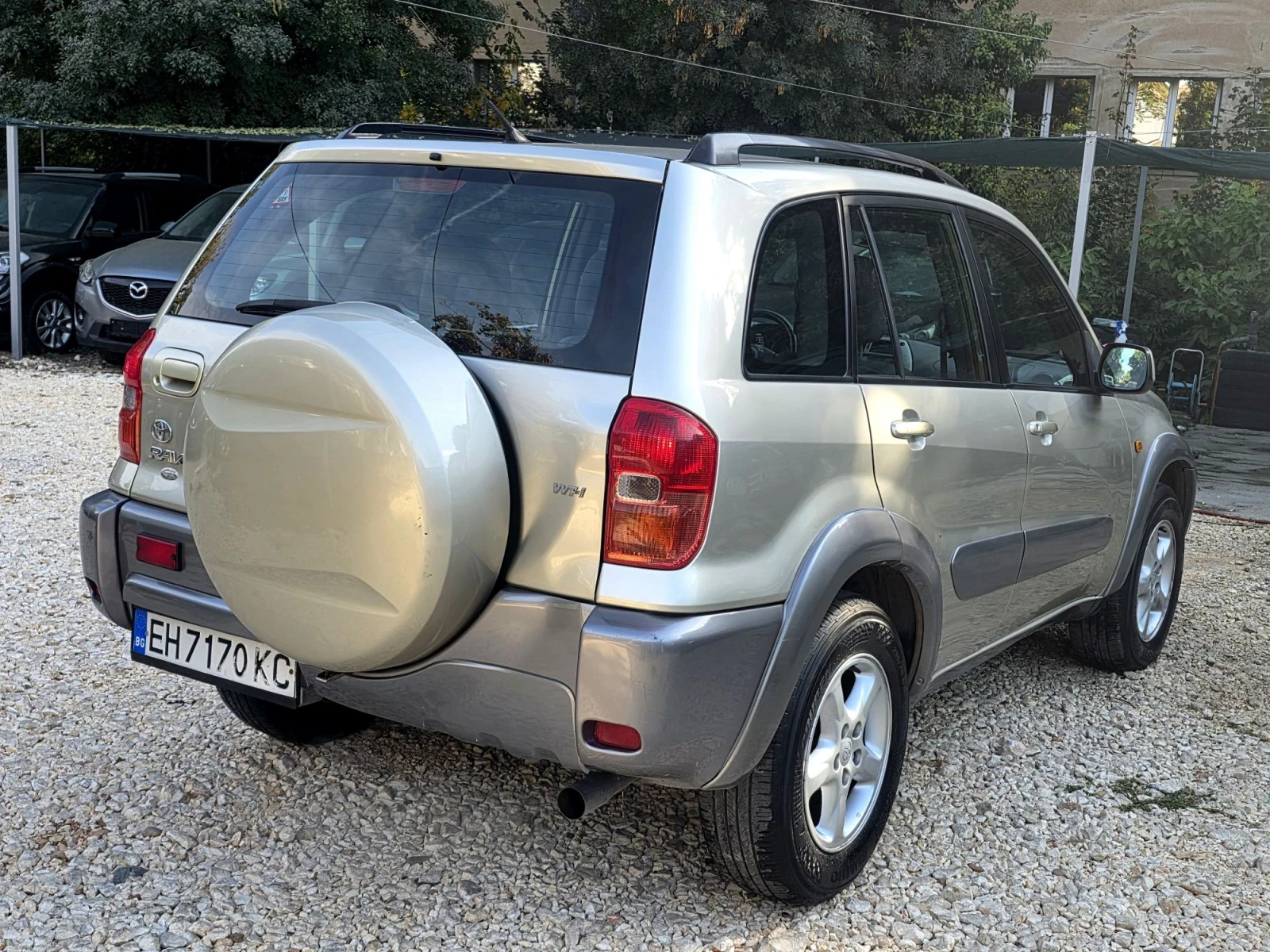Toyota Rav4 2.0i Газ/Бензин , снимка 4 - Автомобили и джипове - 56464067