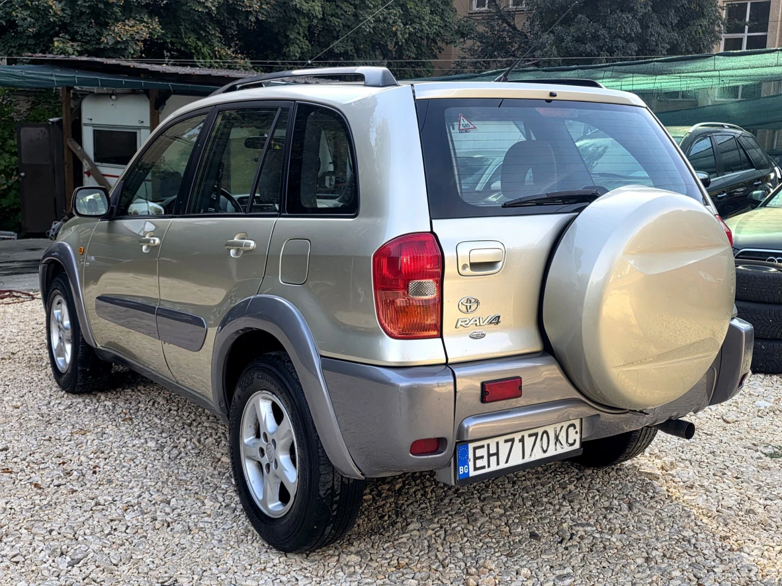 Toyota Rav4 2.0i Газ/Бензин , снимка 6 - Автомобили и джипове - 56464067