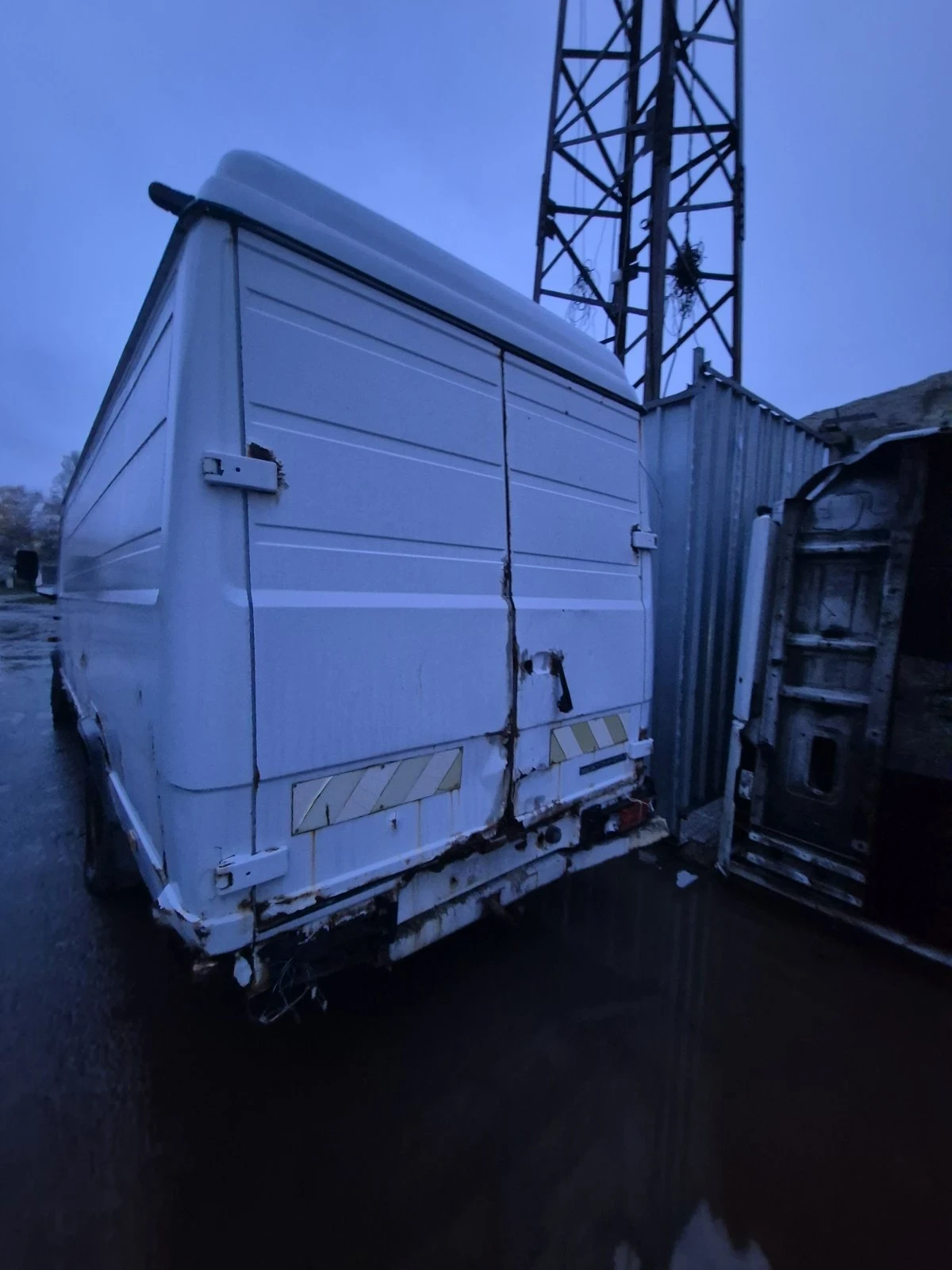 Mercedes-Benz 609 Dizel  - изображение 4