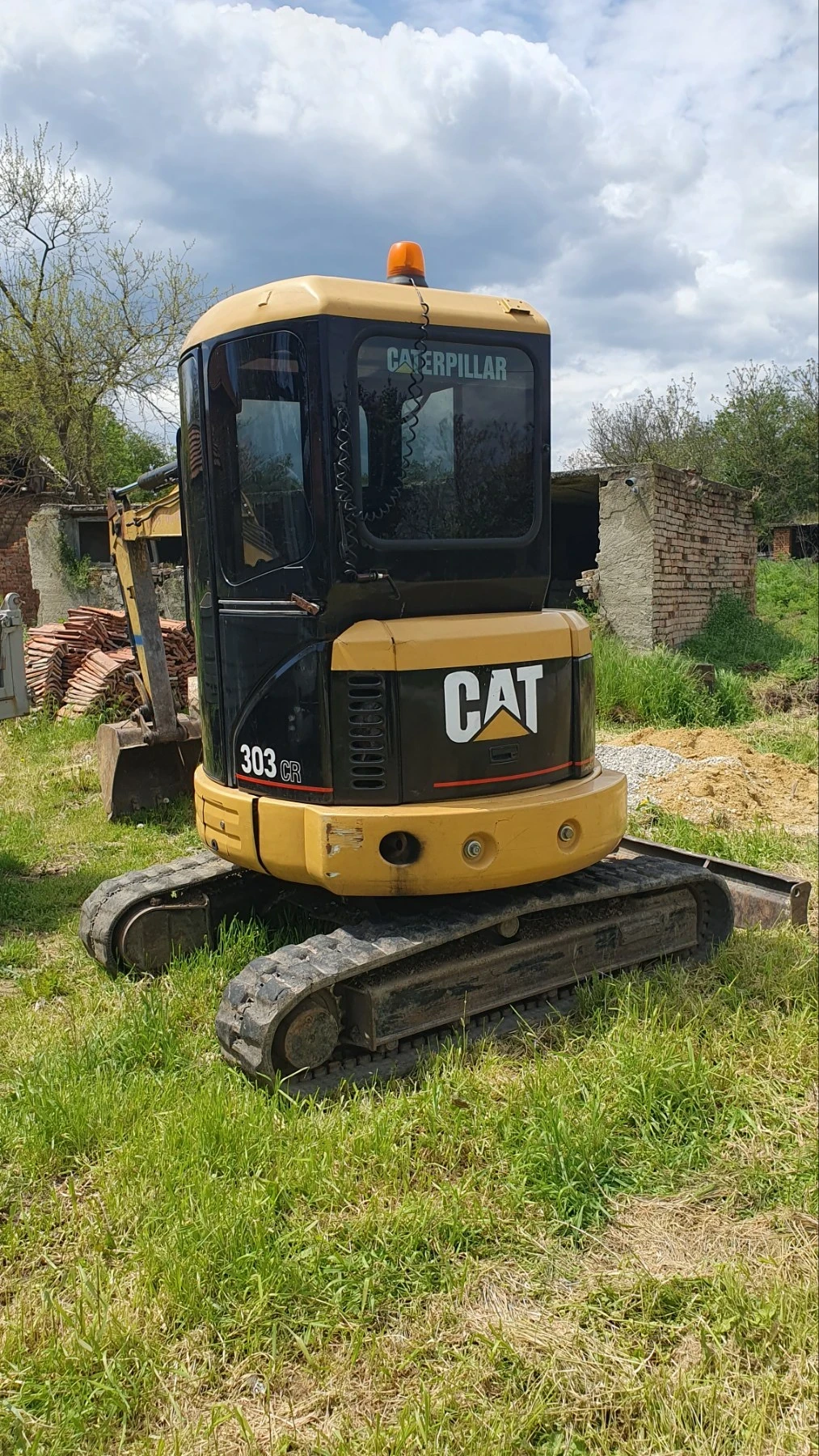 Багер Caterpillar 303 CR