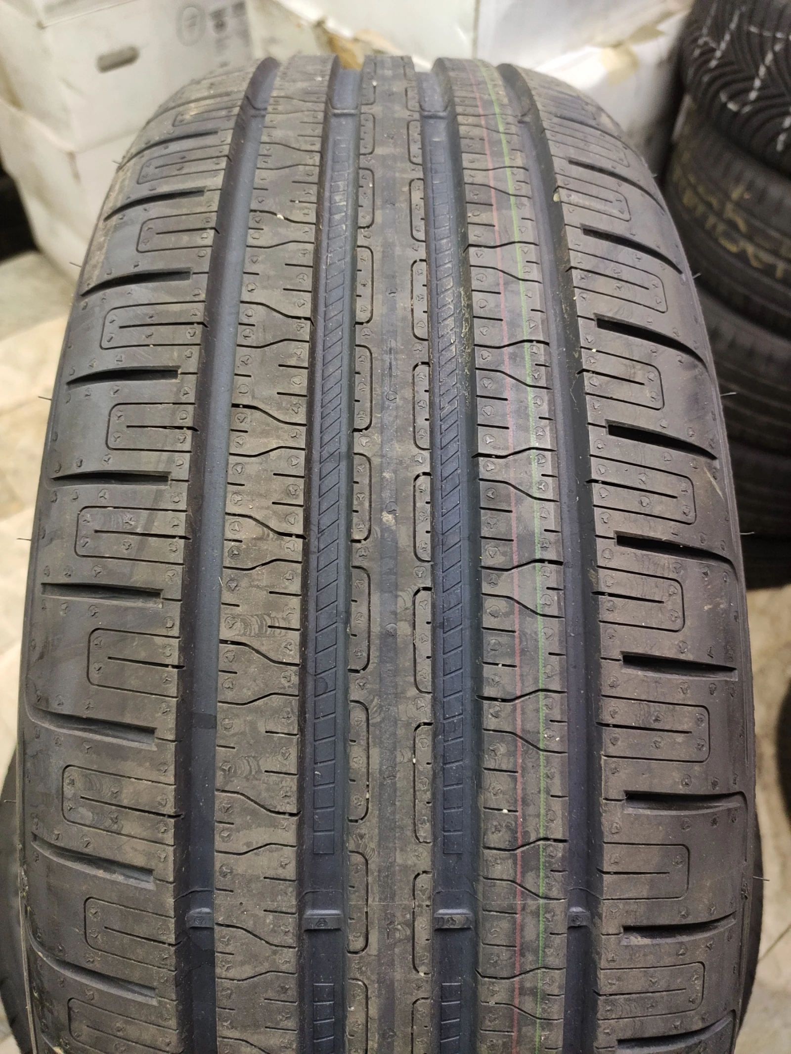  215/45R20 | Mobile.bg   1