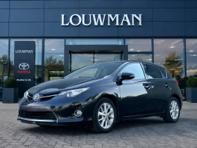 Toyota Auris 1.8 Hybrid, панорама, снимка 1