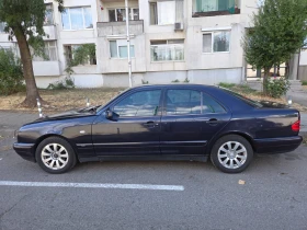Mercedes-Benz E 250, снимка 3