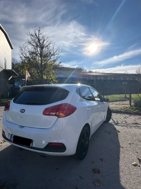 Kia Ceed 1.6 CRDI - 128 HP , Автоматик , Дигитално табло - 19300 лв. / 9867.93 € - 89353796 4