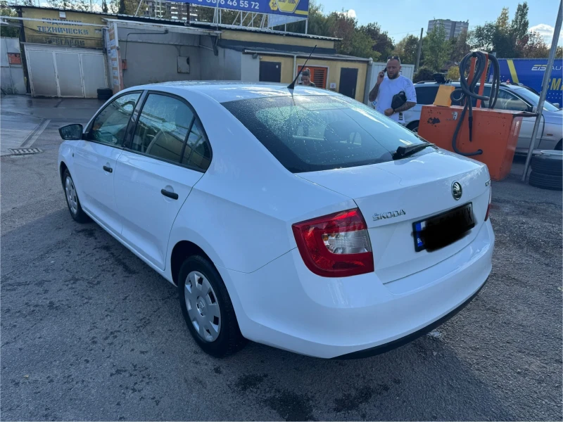 Skoda Rapid 1.2 TSI, снимка 6 - Автомобили и джипове - 47580520