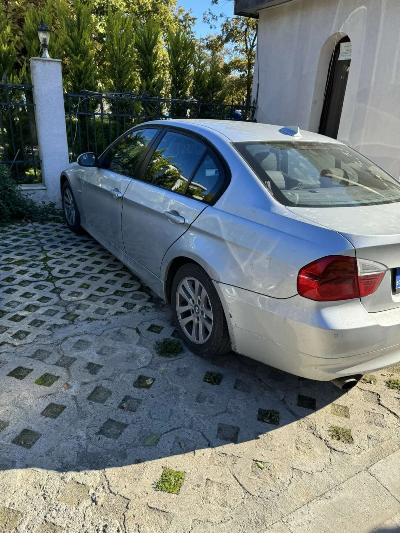 BMW 320, снимка 4 - Автомобили и джипове - 47628092