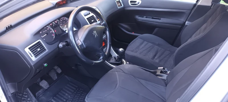 Peugeot 307 1.6, снимка 11 - Автомобили и джипове - 47685616