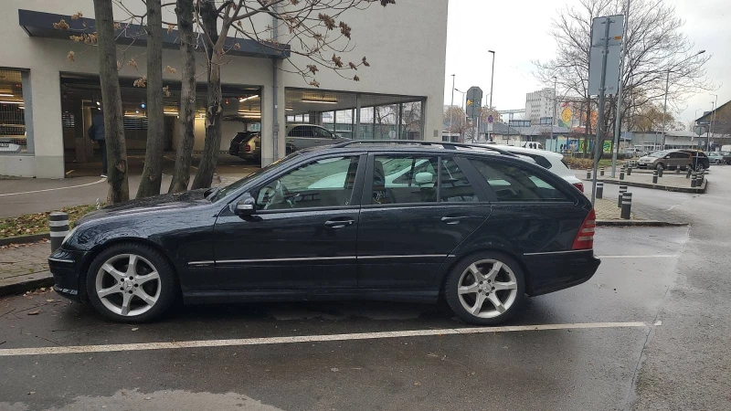 Mercedes-Benz C 200 Sport Edition, снимка 1 - Автомобили и джипове - 48304094