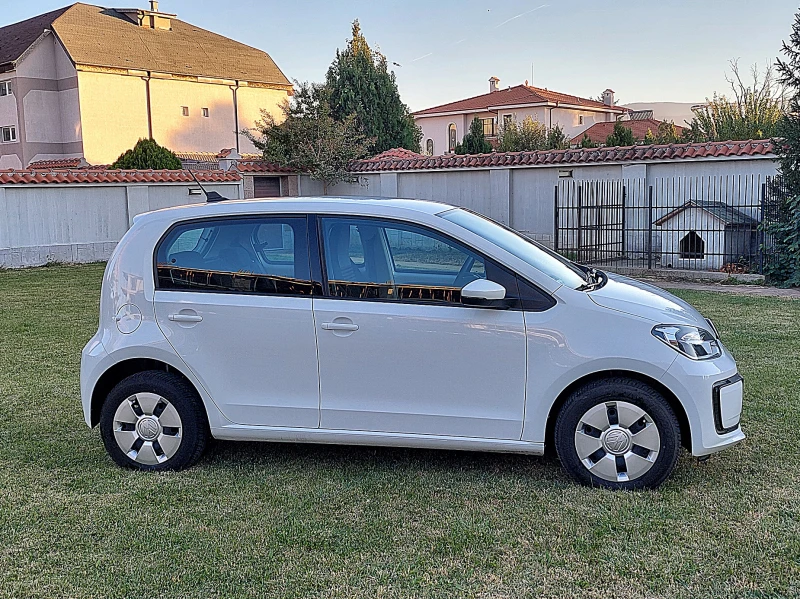 VW Up 36.8 kW CCS port Като НОВ, снимка 8 - Автомобили и джипове - 48805066