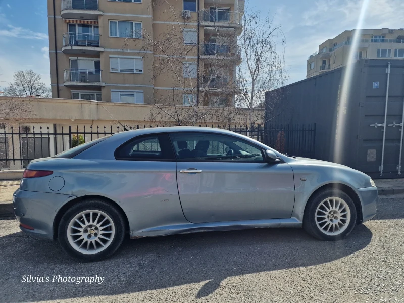 Alfa Romeo Gt, снимка 1 - Автомобили и джипове - 49595364