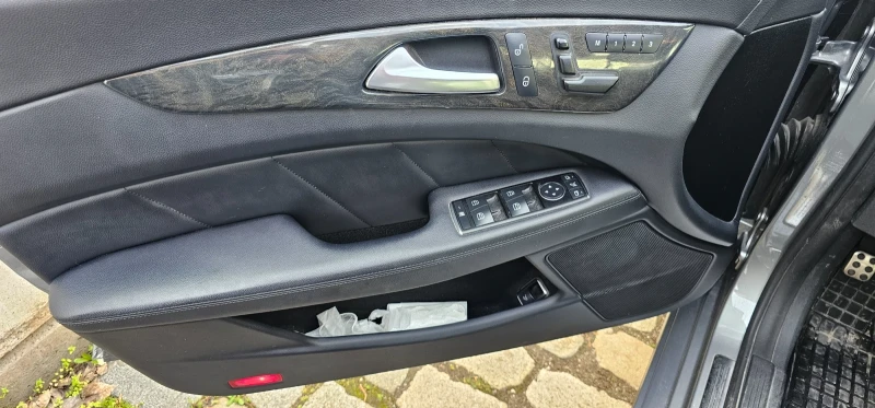 Mercedes-Benz CLS 500, снимка 6 - Автомобили и джипове - 52451214